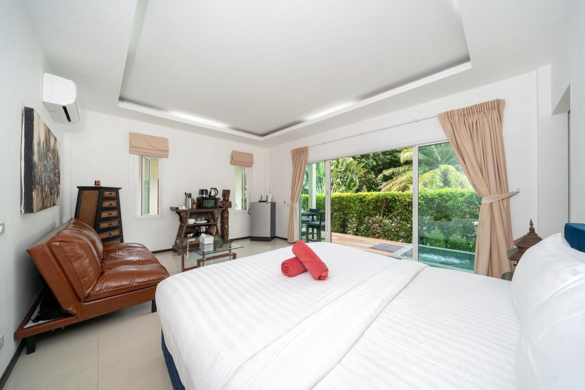 Oxavia Garden Oasis In Nai Harn - Your Private Tropical Garden With 3 Cabins And Jacuzzi Rawai 외부 사진