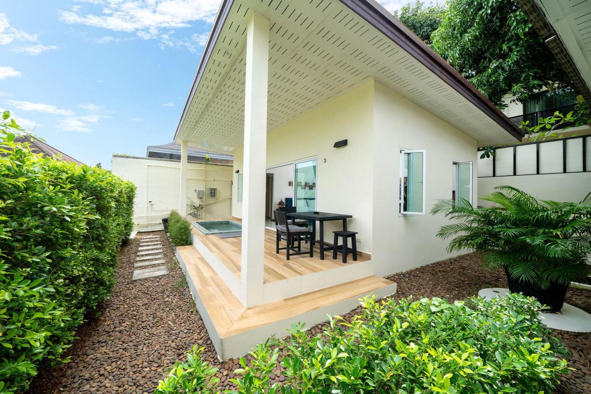 Oxavia Garden Oasis In Nai Harn - Your Private Tropical Garden With 3 Cabins And Jacuzzi Rawai 외부 사진